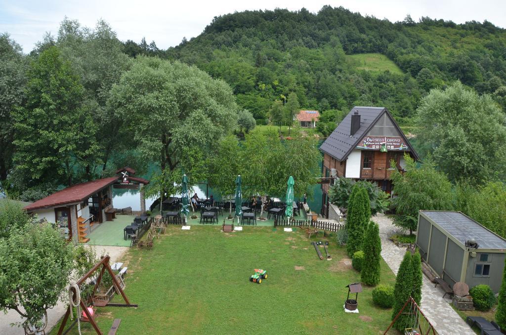 Rooms And Apartments Neron Bihac Lohovo Exterior photo