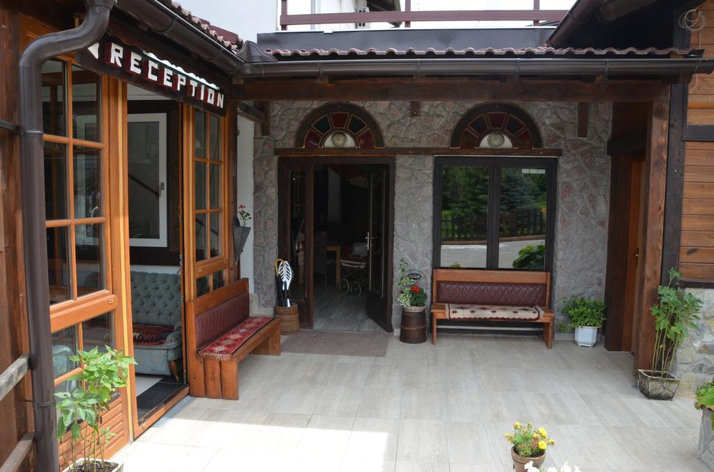 Rooms And Apartments Neron Bihac Lohovo Exterior photo